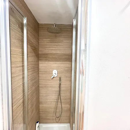 Apartment The Stylish At Ponte Milvio *