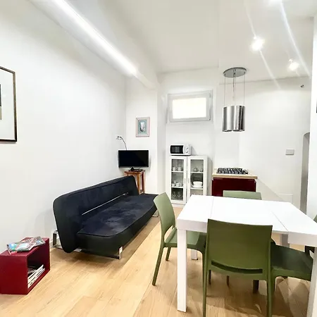Apartment The Stylish At Ponte Milvio Rome